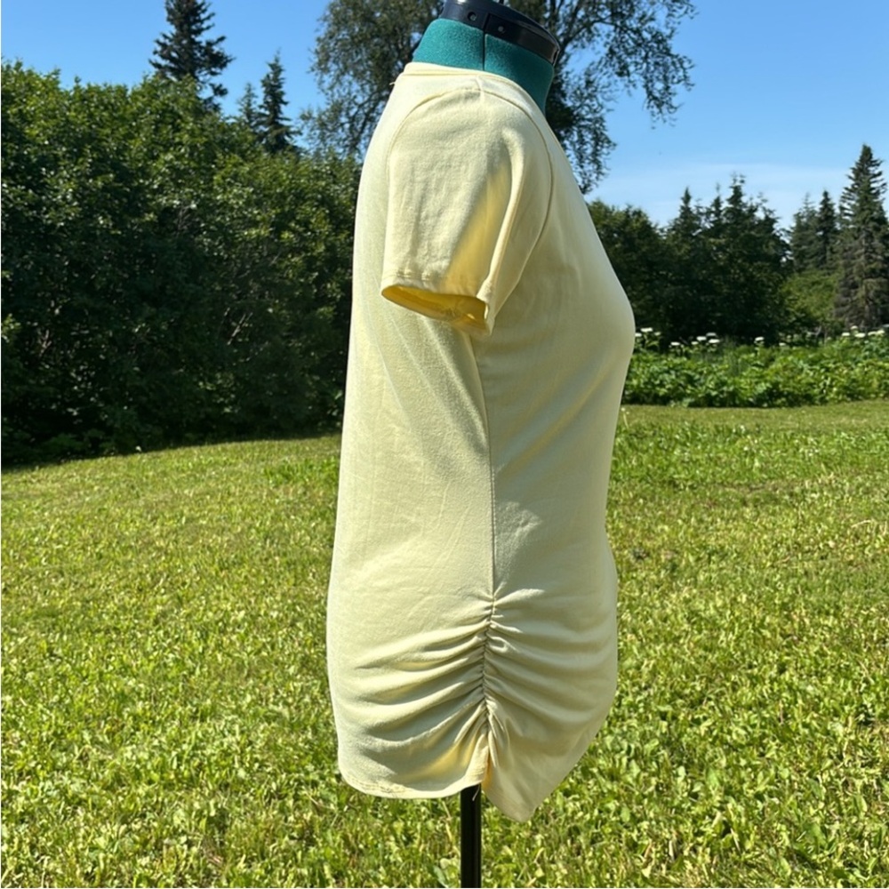 NWT Maternity Vibes Rusched Side Tee sz XL